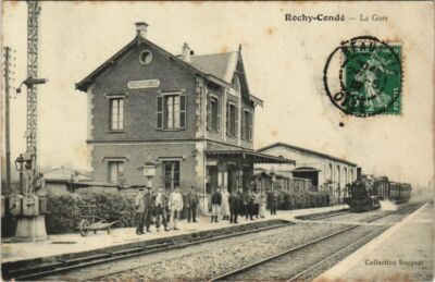 CPA ROCHY-CONDÉ La Gare (809803)