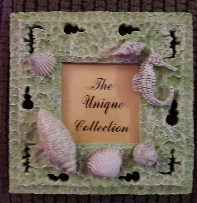 3D Seahorse & Shells Frame Holds 3-1/2'' X 3-1/2'' Green & White