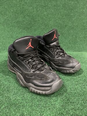 air jordan 11 low ie bred on feet