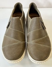 Clarks 7 M Caroline Grace Women  s Shoes Olive Green Suede Slip On Comfort Loafer