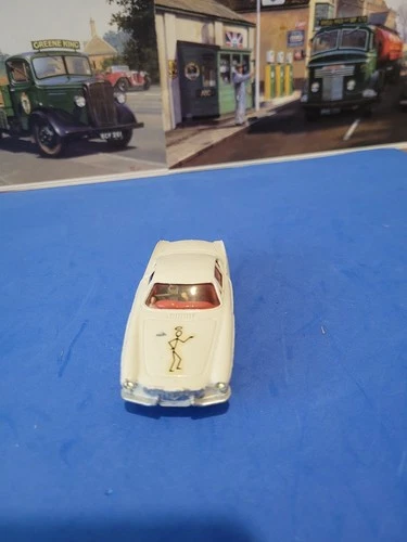Corgi toys   diecast  285     The saints volvo   vintage