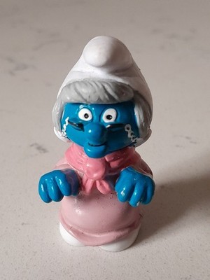 HTF Vintage 1980s Granny Smurf Figure Peyo Applause Smurfs PVC Figurine