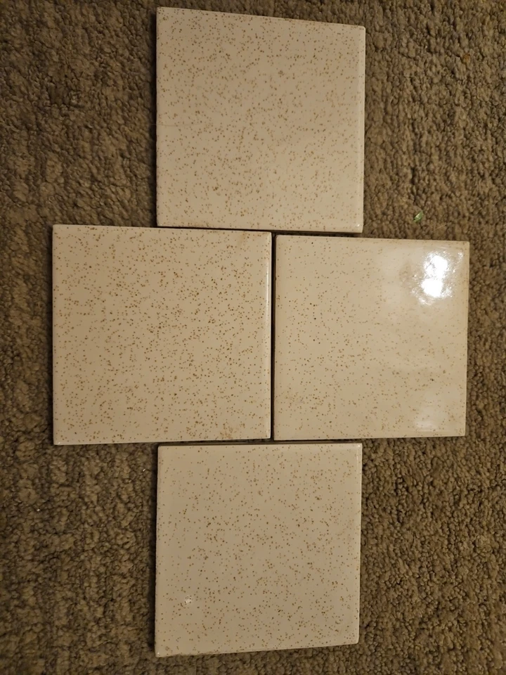 1 Wall Tile Ft Florida USA 4-3/8" 1970 Gloss Brown Speckled Oatmeal on Beige Vtg - Image 2 of 3