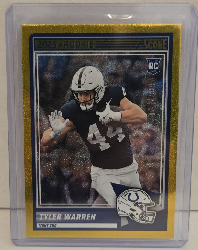 2025 Score - Rookies Tyler Warren #21 Gold Dots /499 (RC)