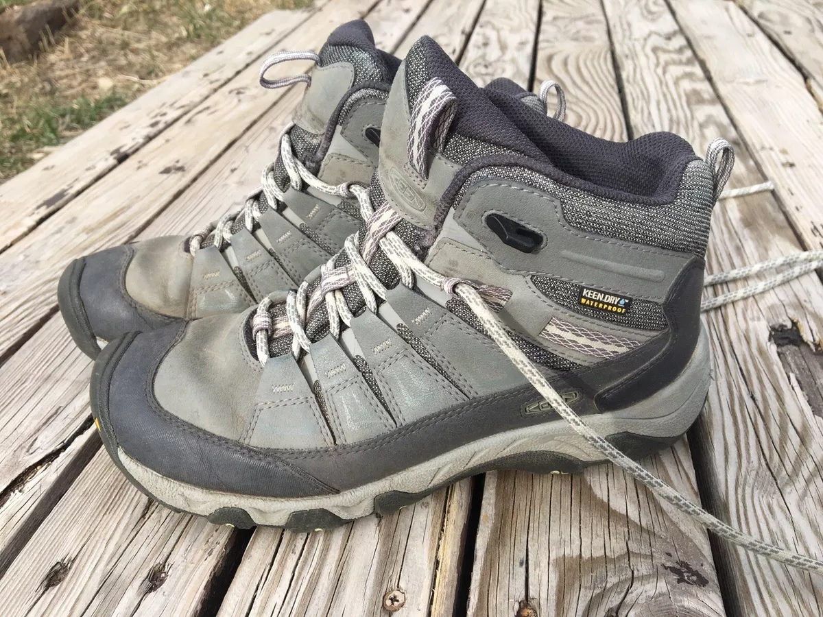 Keen Oakridge Mid Polar Gray Hiking Boots Sneakers Size 7.5 Wide