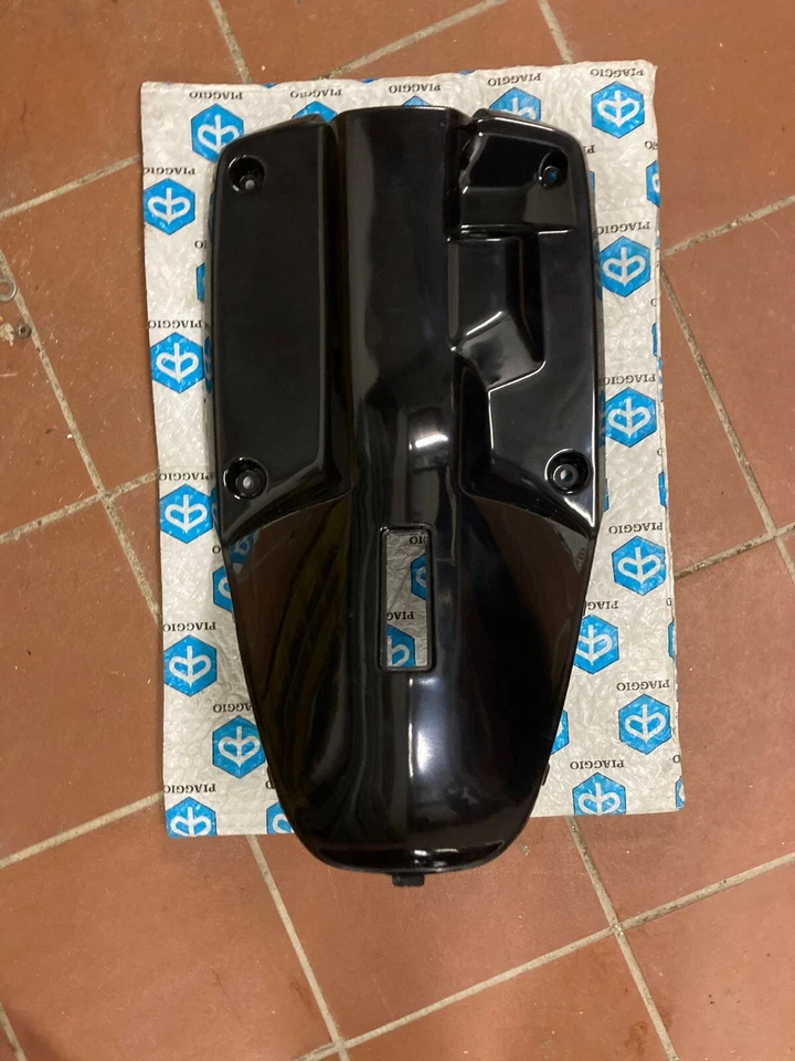 CONTROSCUDO MBK BOOSTER NERO - Immagine 2 di 2