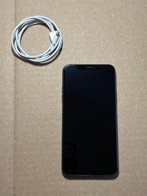 Apple iPhone 11 pro max - 256GB Midnight Green unlocked A2161 READ ios 15