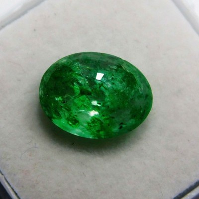Green Natural Colombian Emerald Oval Cut 7 Carat CERTIFIED Loose Gemstone