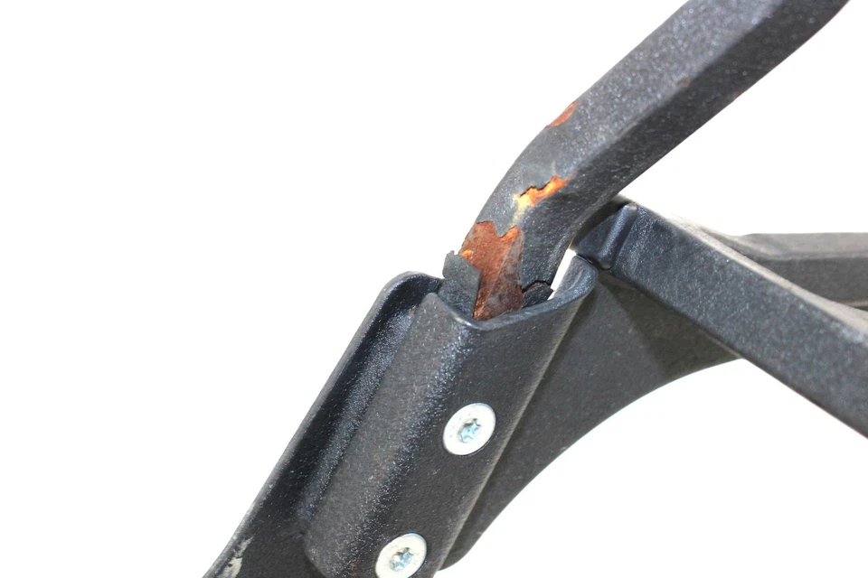 2003 03 Harley FXSTB Night Train Softail Back Rest Sissy Bar Foto 3 de 4