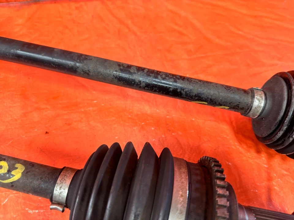 09-11 MAZDA RX8 RX-8 AUTOMÁTICO IZQUIERDO Y DERECHO - TRASERO - EJES EJES EJES EJES DE TRANSMISIÓN OEM 303 Foto 4 de 4