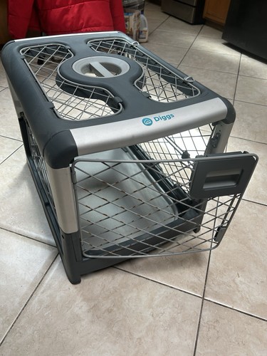 Diggs Grey Medium Revol faltbare Hundekiste GEBRAUCHT KOSTENLOSER VERSAND!!