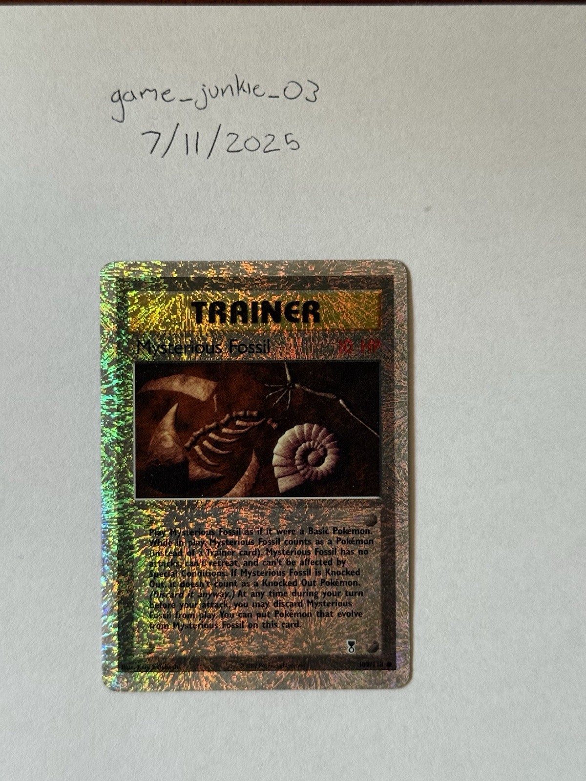 Mysterious Fossil 109/110 Legendary Reverse Holo Pokemon Card 2002
