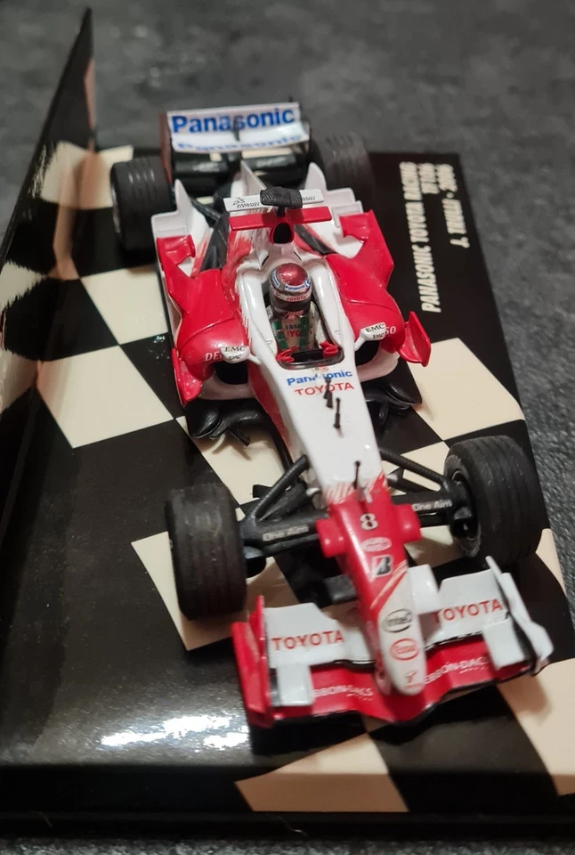 Modellino F1 1:43 Toyota TF06 2006 Jarno Trulli - Minichamps - Immagine 3 di 4