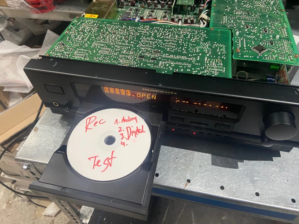 Marantz CDR-610 CD Recorder 74CDR610/21B (Only for Parts) Defect - Bild 4 von 4