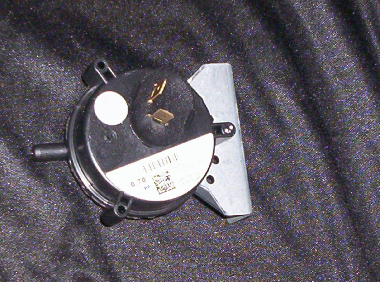  632432 Nordyne Gas Furnace Pressure / Vacum Switch Factory Part Not