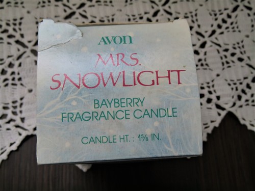 Vintage Avon Mrs. Snowlight Bayberry Fragrance CHRISTMAS Time Candle - Picture 8 of 8