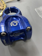 Industry Nine A318 MTB Mountain Bike Bicycle Stem Blue +/- 6 deg 31.8 x 40mm