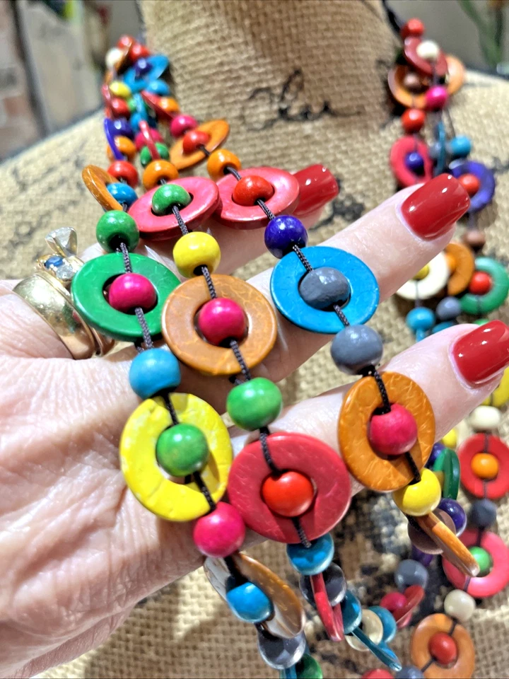 Conjunto de colares de madeira com miçangas coloridas boho/3 vários comprimentos cores vivas - Imagem 4 de 4