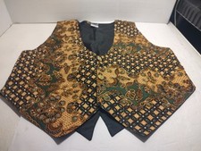 Beautiful Vintage Laurel Beaded Vest