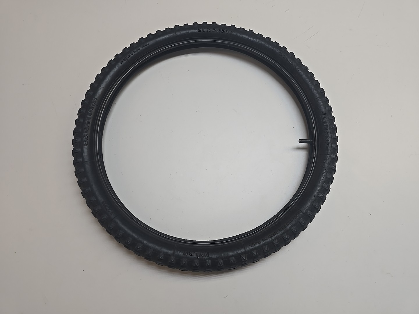 1970s Carlisle Aggressor MX Tire 20 x 2.125" FIRST GEN RL Mo