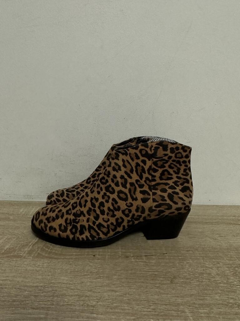 CLARKS LADIES LEOPARD PRINT SUEDE ZIP UP ANKLE BOOTS SHOES UK