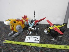 Voltron 84 Classic Yellow Lion  Black Legendary with Vintage Black Lion Figures