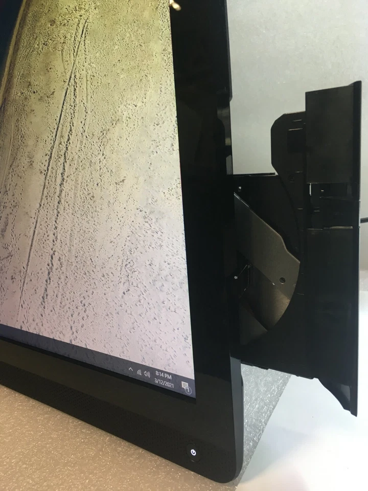 Acer Aspire ZC-105 All-in-one AMD A4-5000 8Gb RAM 1Tb HDD DVD/RW 19.5" Win10  - Image 2 of 4