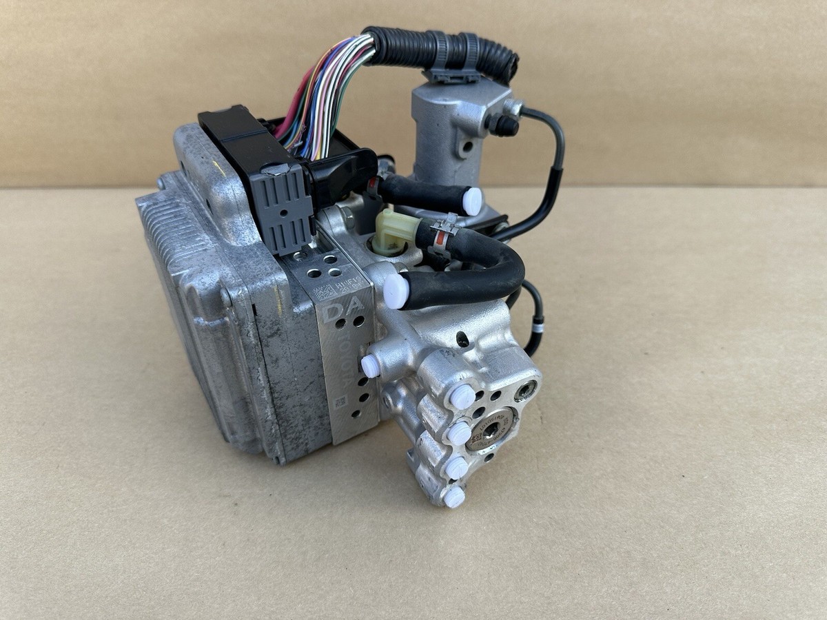 12-15 TOYOTA AVALON HYBRID BRAKE ANTI LOCK ABS MASTER CYLINDER