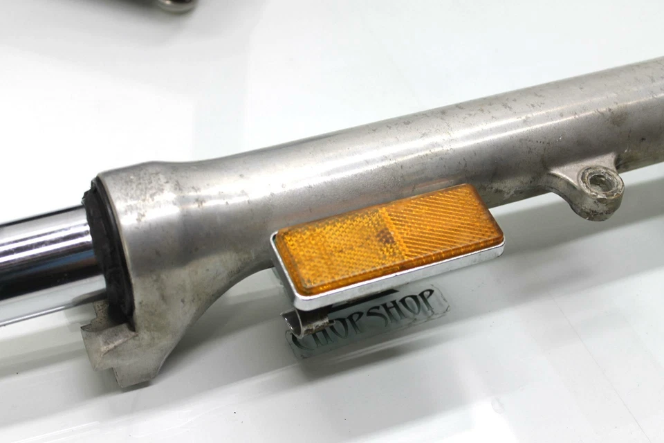 Yamaha Virago 700 XV700 1986 horquilla delantera derecha suspensión amortiguadora Foto 4 de 4