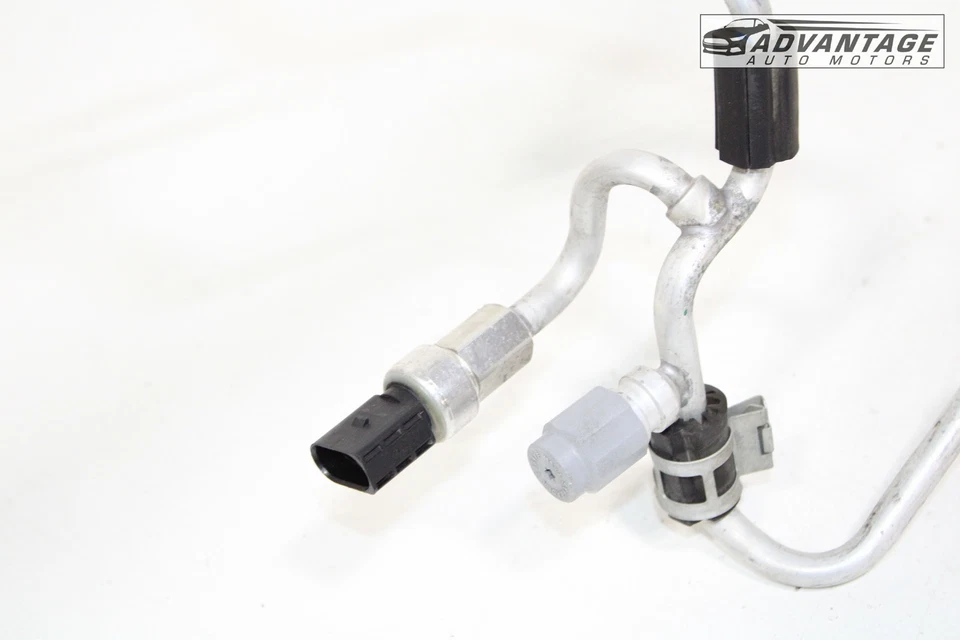 VOLKSWAGEN PASSAT NMS 2018-2022 CLIMATIZACIÓN AIRE ACONDICIONADO LÍQUIDO TUBERÍA OEM Foto 4 de 4