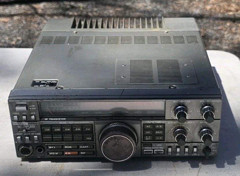 【動作品・美品】KENWOOD TS-440S 100W KENWOOD TS-440S 100W HF Ham Radio Transceiver Antenna Tuner As Is