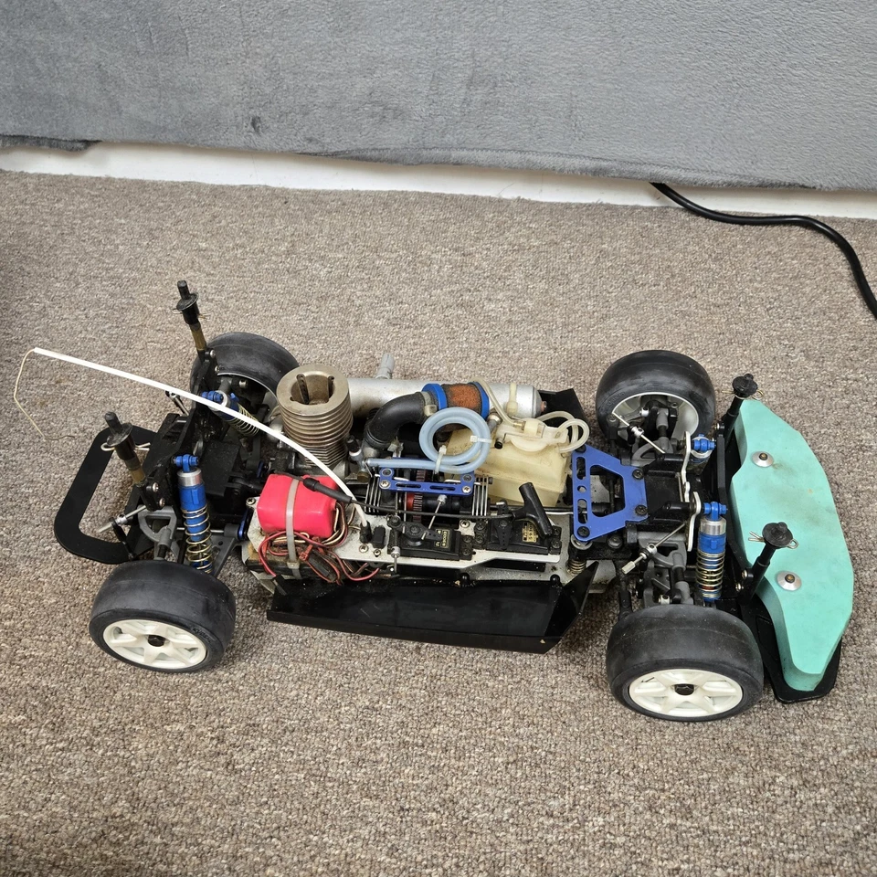 Kyosho GP Landmax 1/8 Nitro Rc Car Mitsubishi Lancer Evolution IV Ralley 4WD - Image 2 of 4