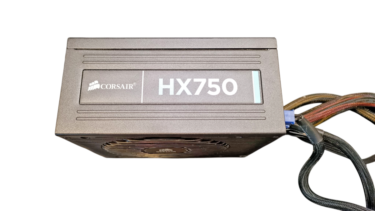CORSAIR HX750(75-001218) 750W 80PLUS GOLD認証 ATX電源ユニット セミ