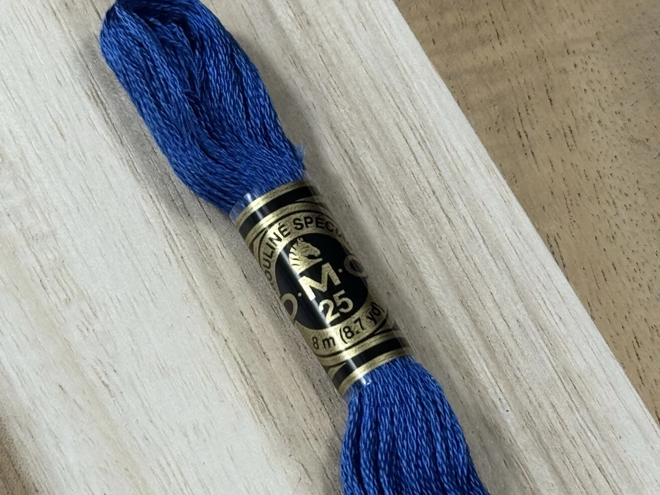 ✅DMC 25 EMBROIDERY FLOSS ✅MOULINE ✅FRANCE ✅100% COTTON ✅#3842 ✅ 4 Boxes ✅ Blue - Image 4 of 4