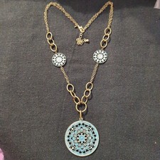 Vintage Avon Gold Tone Blue Mandala Filagree Pendant Statement Necklace