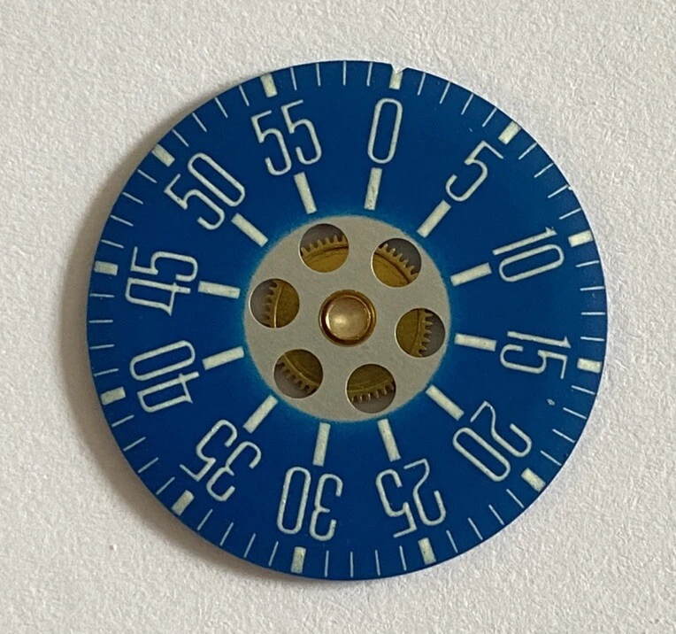 Ancien Cadran De Montre LIP - Diamètre 28,50 Mm - Pièce Vintage De Stock