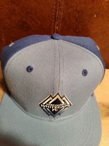 MLS Vancouver Whitecaps Soccer FC Adjustable Baseball Cap Hat Blue Budweiser - Picture 3 of 8