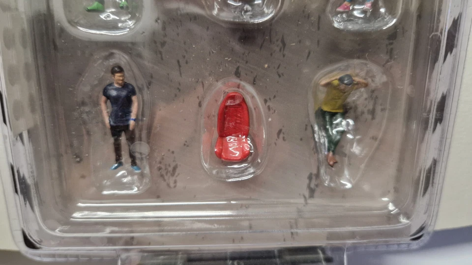 American Diorama 1/64 exclusive MIJO Hanging Out Figure set (NG14) - Photo 3/3