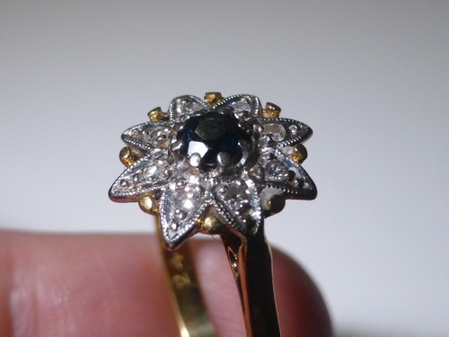 18ct Gold Sapphire Diamond Ring .5ct 3.2gm UK Hallmark Size O Boxed - Picture 17 of 21