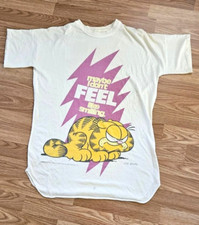 Vintage 1978 Women  s Garfield I Don't Feel Like Smiling Sleep Shirt Pajama Shirt