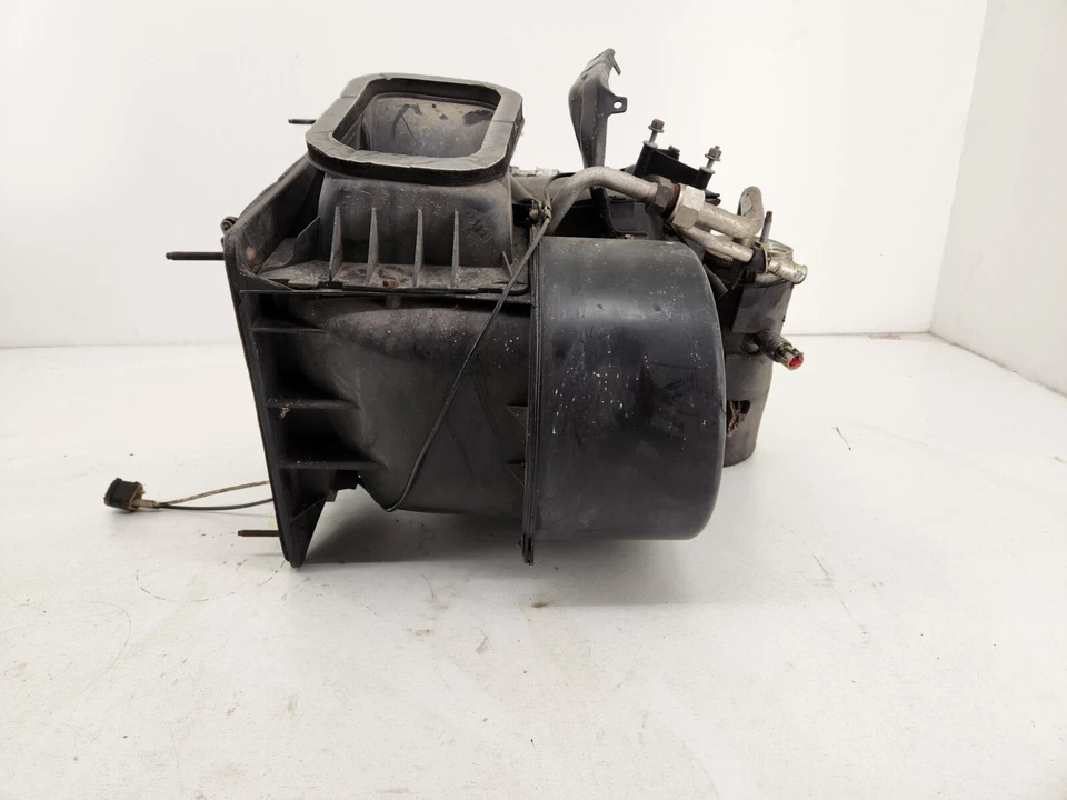 Ford F250 1999-07 F350 F450 F550 Super Duty aire acondicionado calefacción caja lado motor Foto 4 de 4