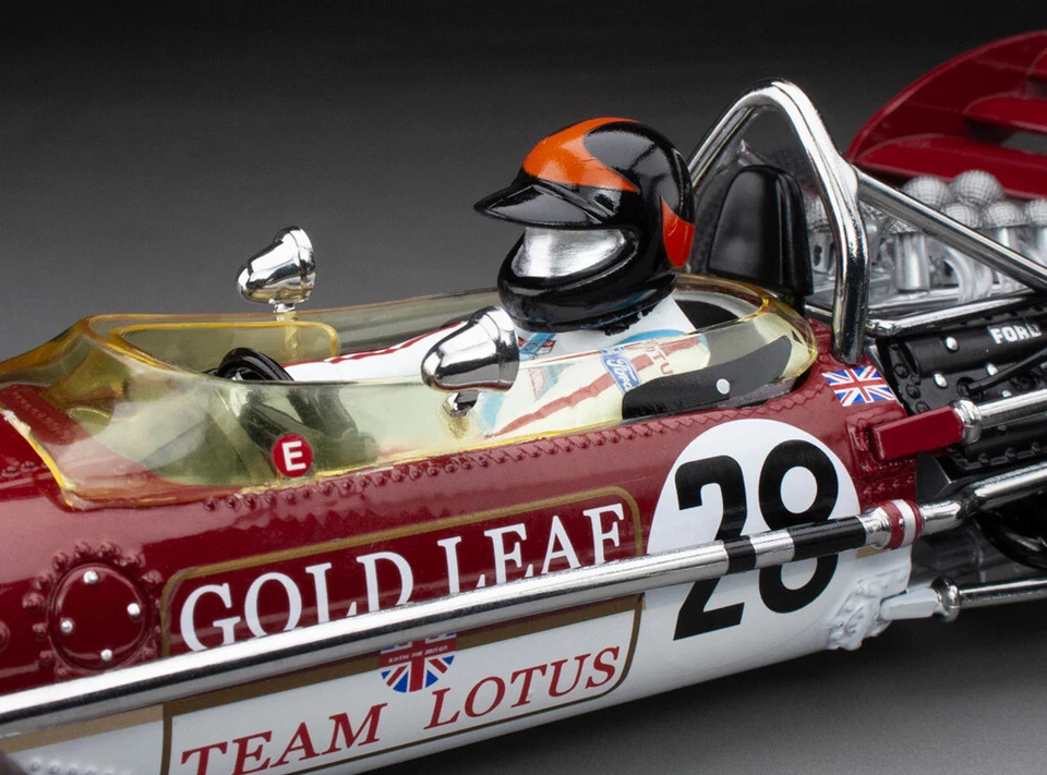 1:18 Quartzo Q18221 Emerson Fittipaldi Lotus 49C #28 British GP 1970 - Image 3 of 4