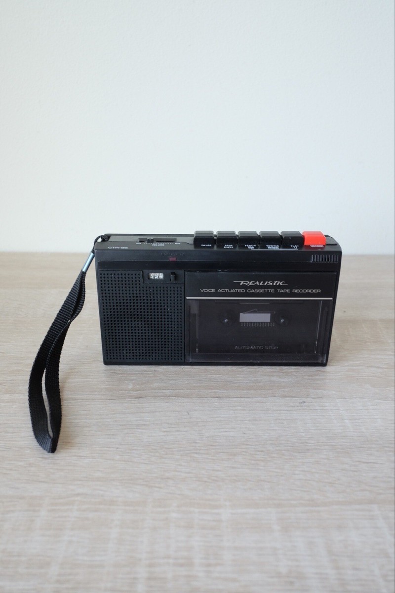 Realistic CTR 85 Portable Cassette Tape Player Recorder