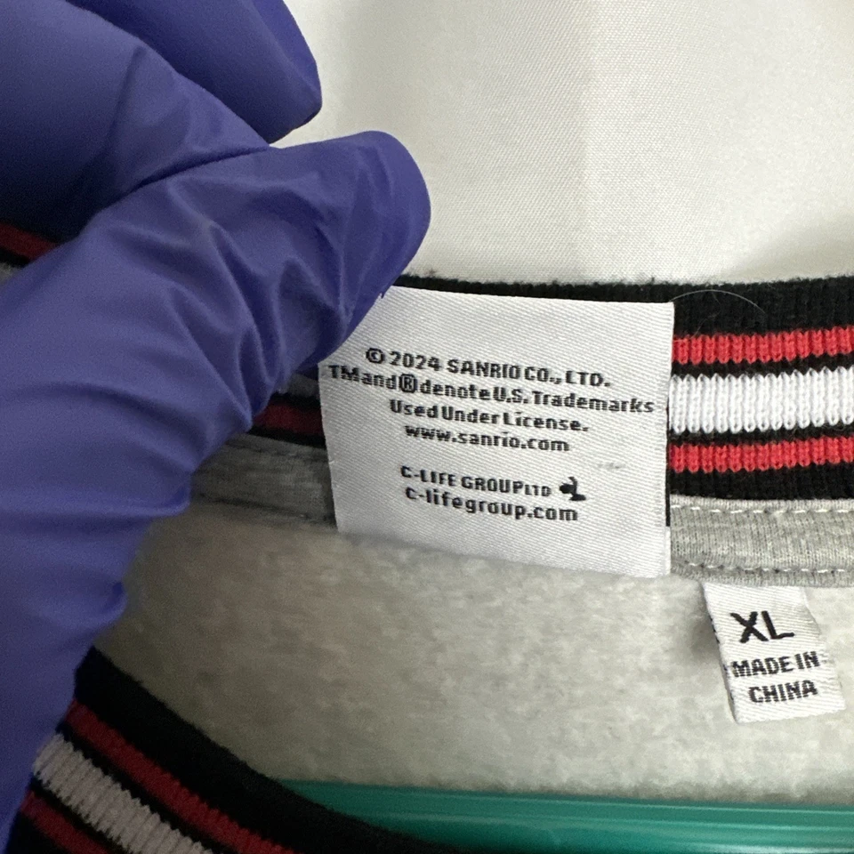 Sudadera Hello Kitty By Sanrio Cuello Redondo Manga Larga Gris Grande XL #239 Foto 4 de 4