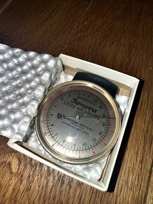 Vintage AO Geneva Lens Measure 153   American Optical   Optiker Messgerät