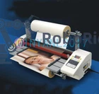 New Roll Laminator Four Rollers Hot Cold Laminating Machine 220V A3+ Paper 9350T