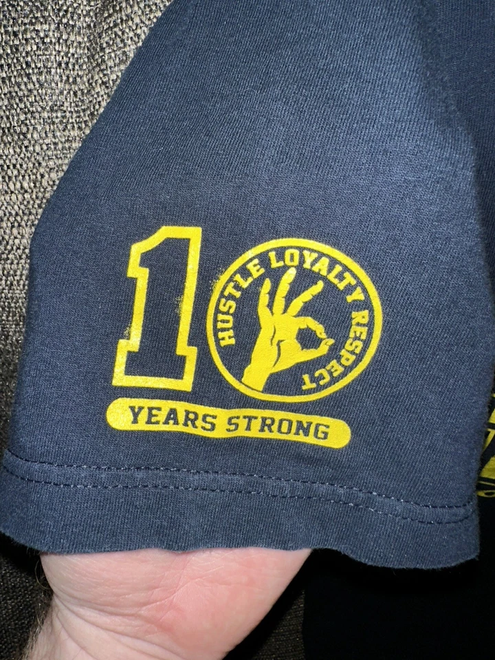 WWE/WWF John Cena "Never Give Up - 10 Years Strong" T-Shirt 2XL - Image 2 of 4