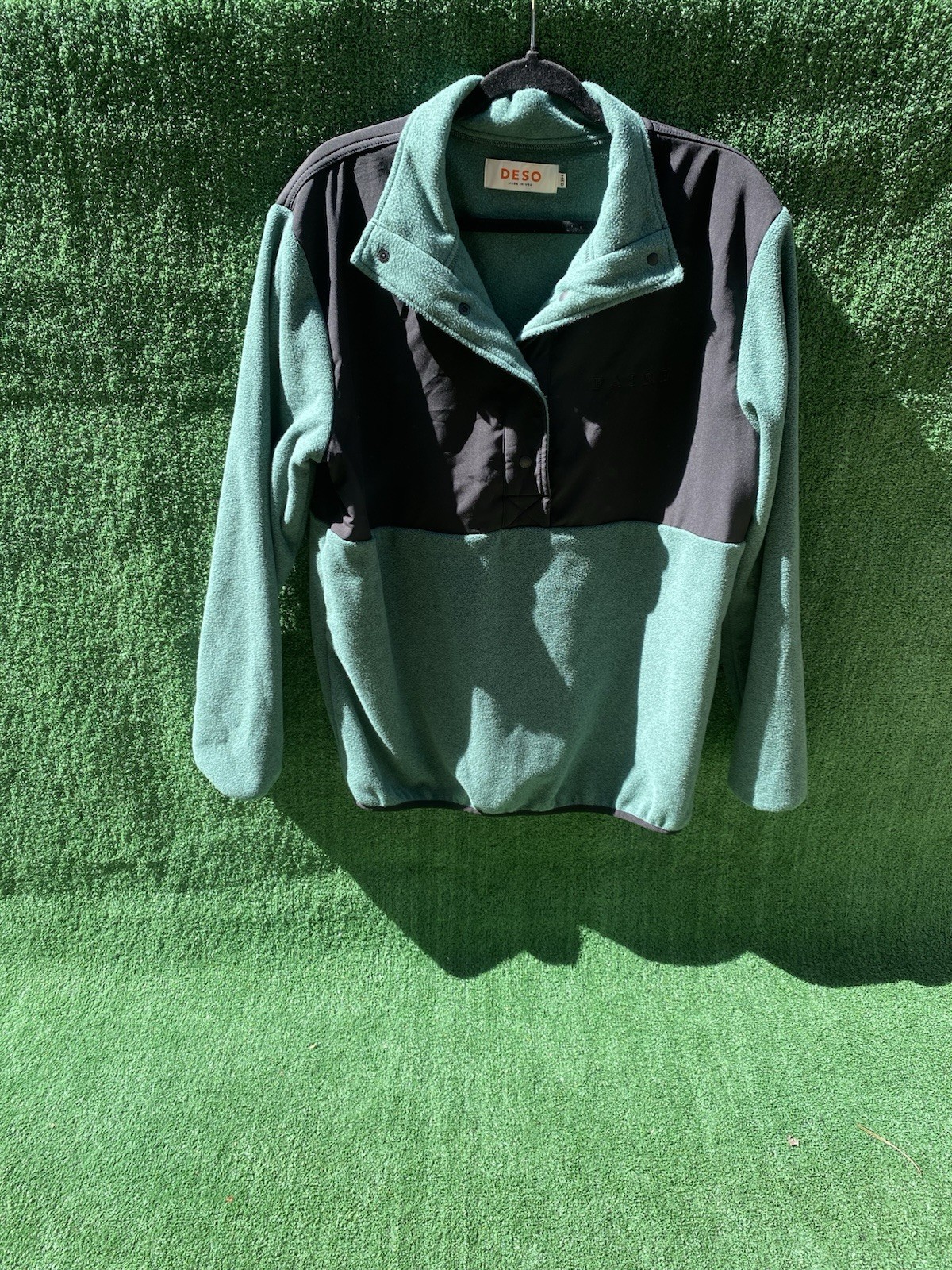 Deso Medium Fleece Pullover Jacket - image 1