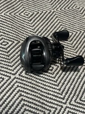 Bass Pro Bait Cast Reel
