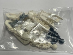 LEGO Bionicle Takanuva 8699 + 8698  W/ Manuals Retired Spheres Read